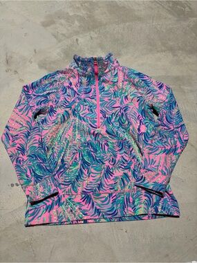 Lilly Pulitzer Tropical Print Quarter-Zip Pullover large 8-10